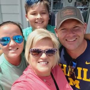 Meet your Posher, Jamie